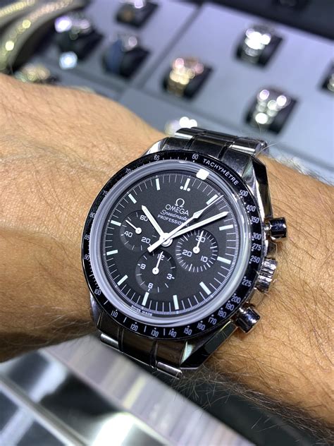 omega speedmaster moonwatch|omega speedmaster moonwatch bezel.